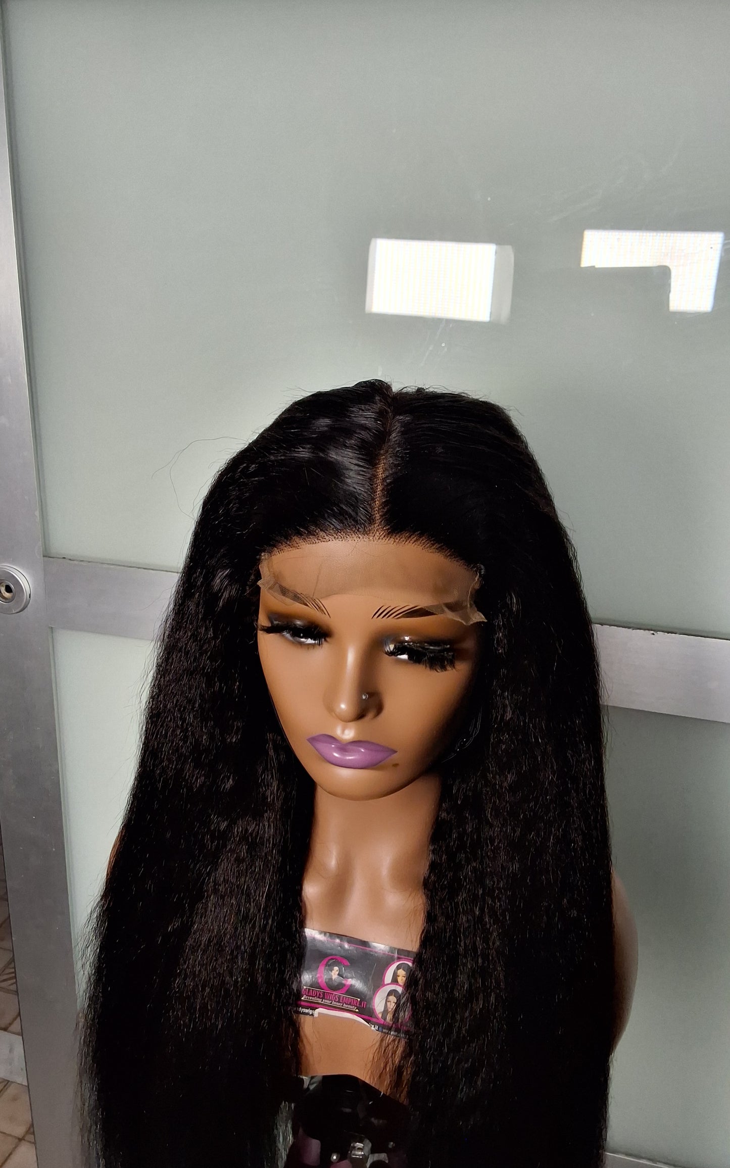 30 inches kinky straight, 5x5 closure wig