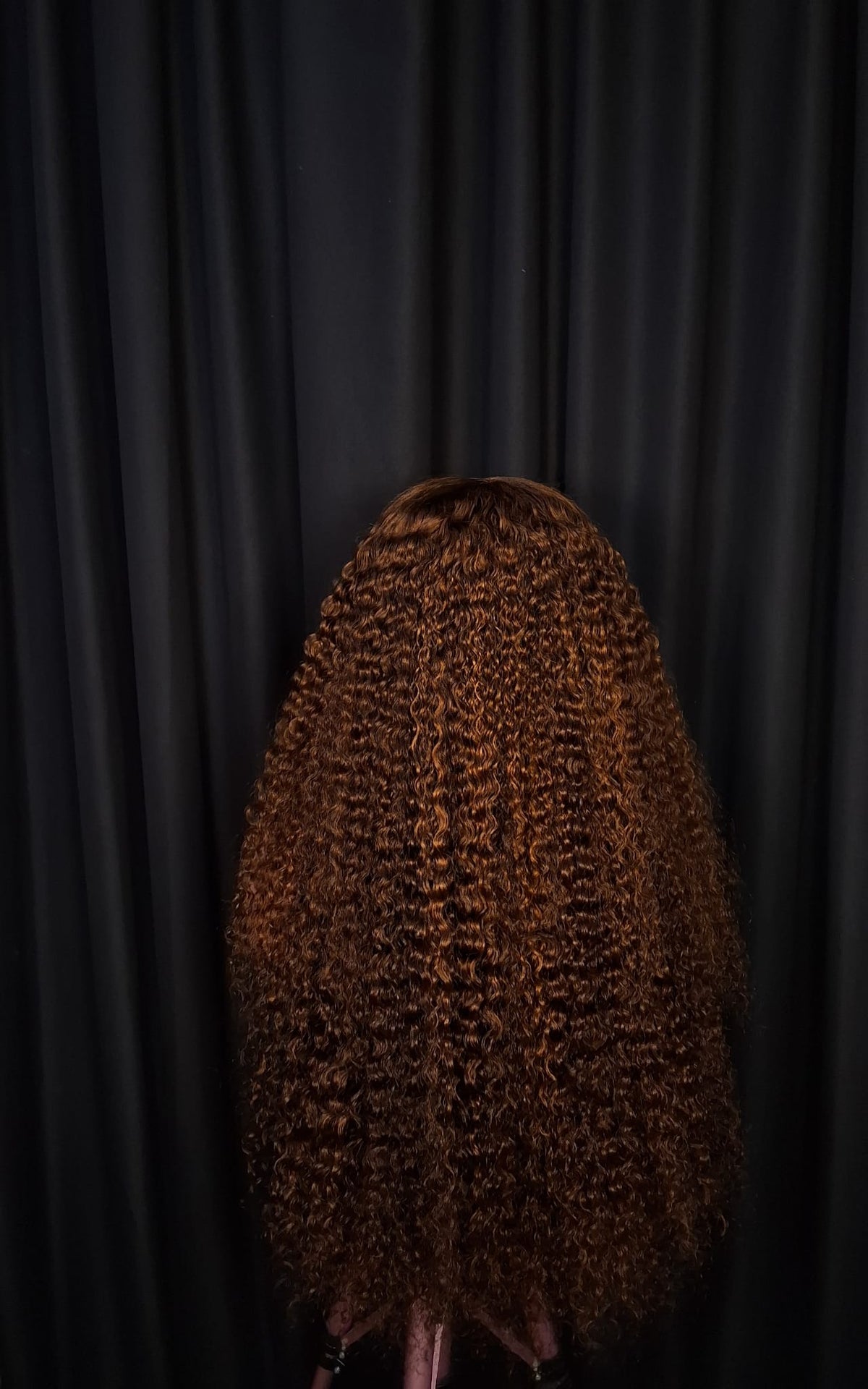 26 inches Sdd pixie curls. Piano colour.full frontal