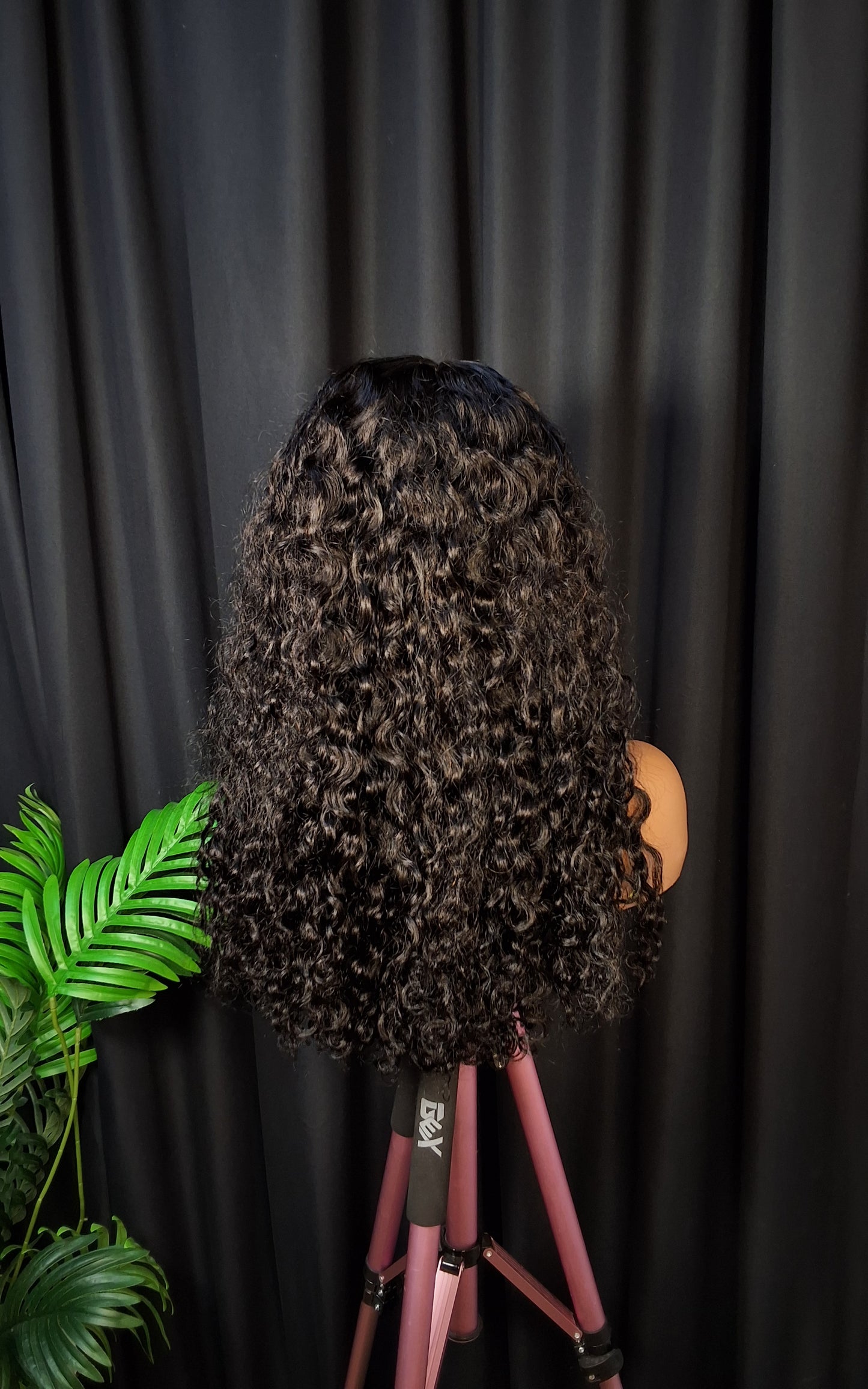 20" inches sassy, 8x6 closure, natural colour