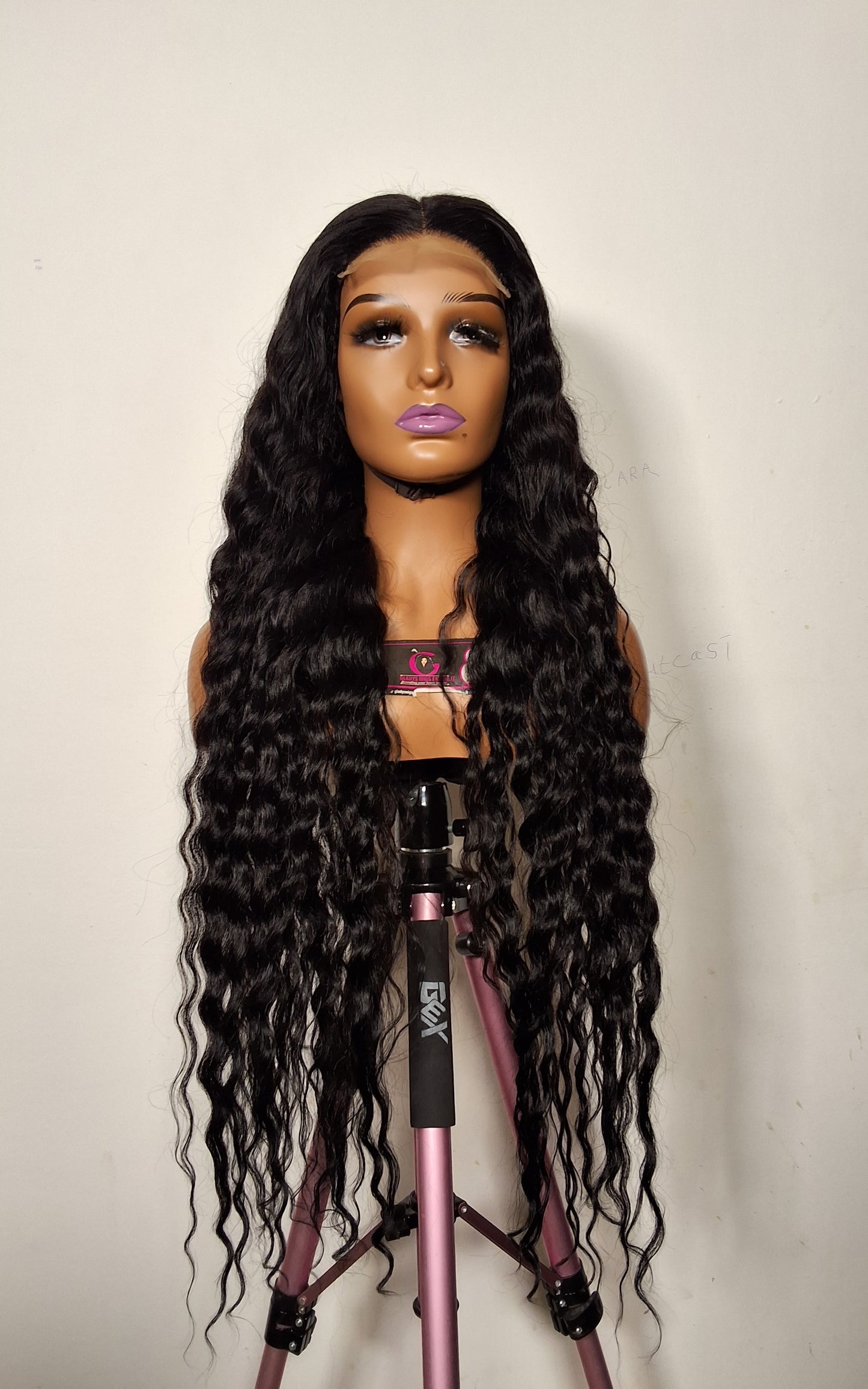 34 inches Sdd deep wave.5by5 closure, natural colour