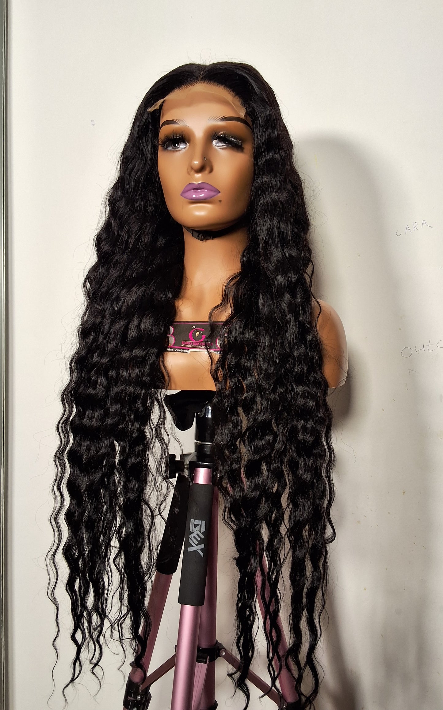 34 inches Sdd deep wave.5by5 closure, natural colour
