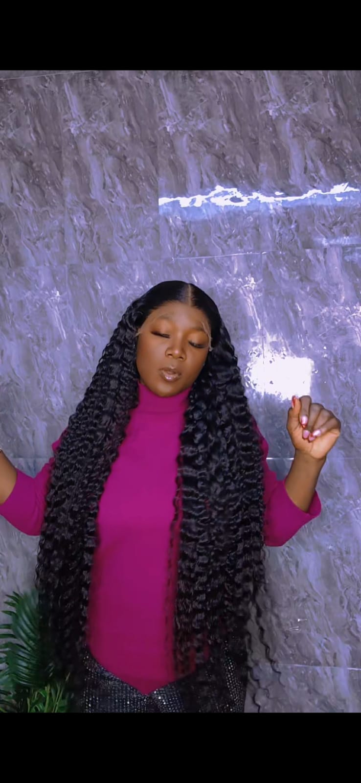 42 inches Vietnam deep wave. 13x6 HD glueless frontal, 400gram,bleached knots. Natural colour