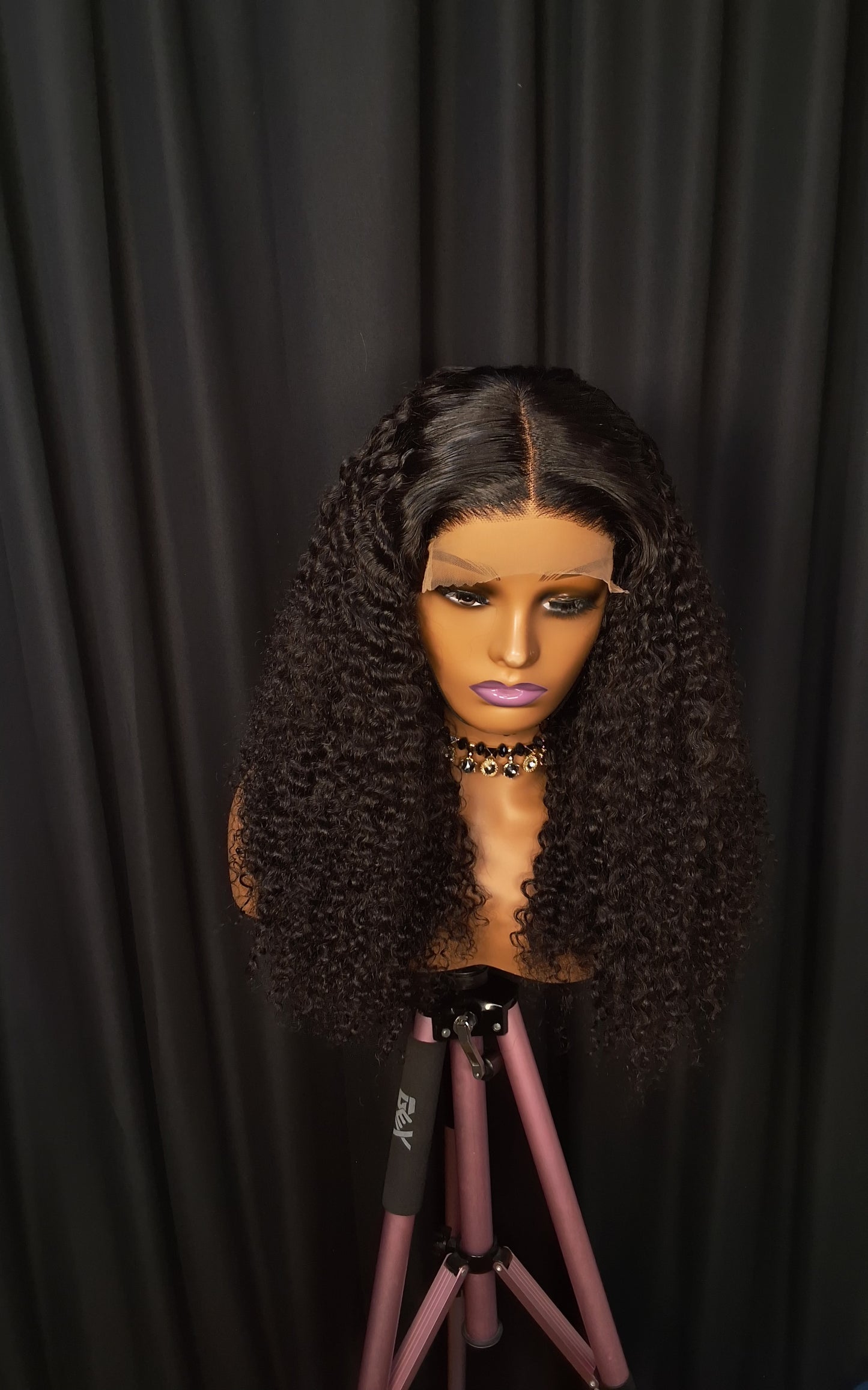 340grams sdd pixie curls.  20" 5by5 glueless closure.