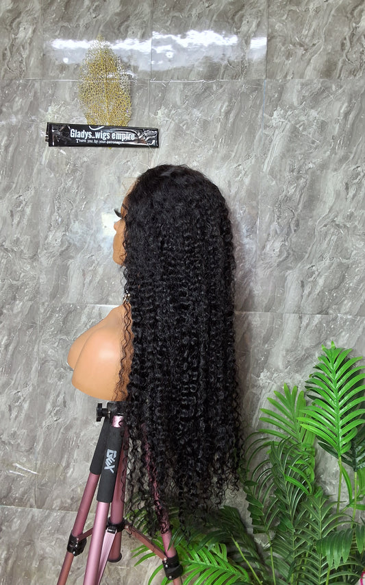 34 inches jerry curls. Paired with 5x5 closure. Natural colour