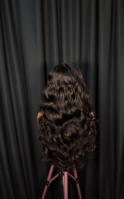 26" SDD 5x5 layard glueless wig.