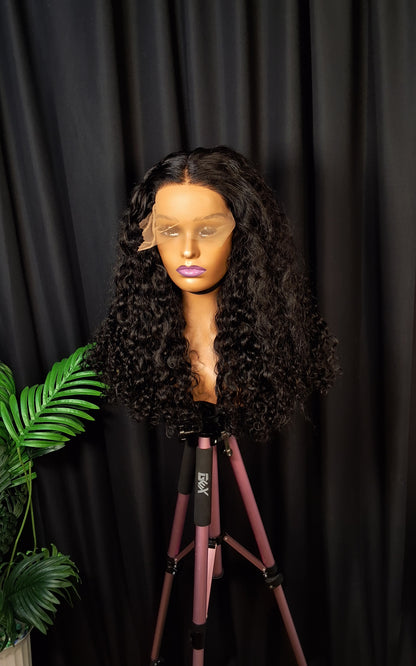 20" inches  sassy, 8x6 closure, natural colour