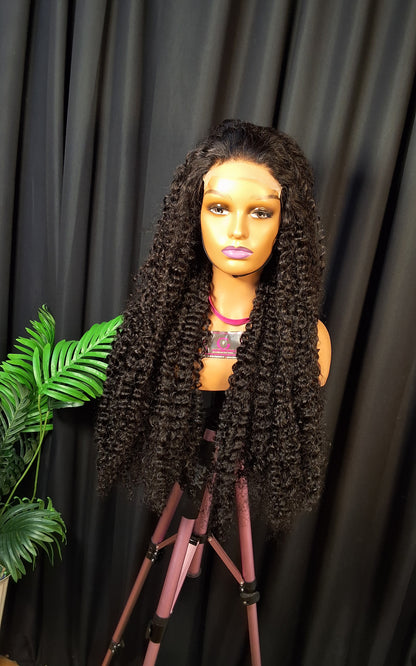 32" inches  water curls,5x5  closure, natural colour