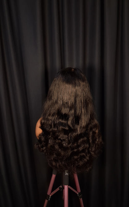 26 inches Sdd dancing tip .natural colour. 7x5 glueless closure