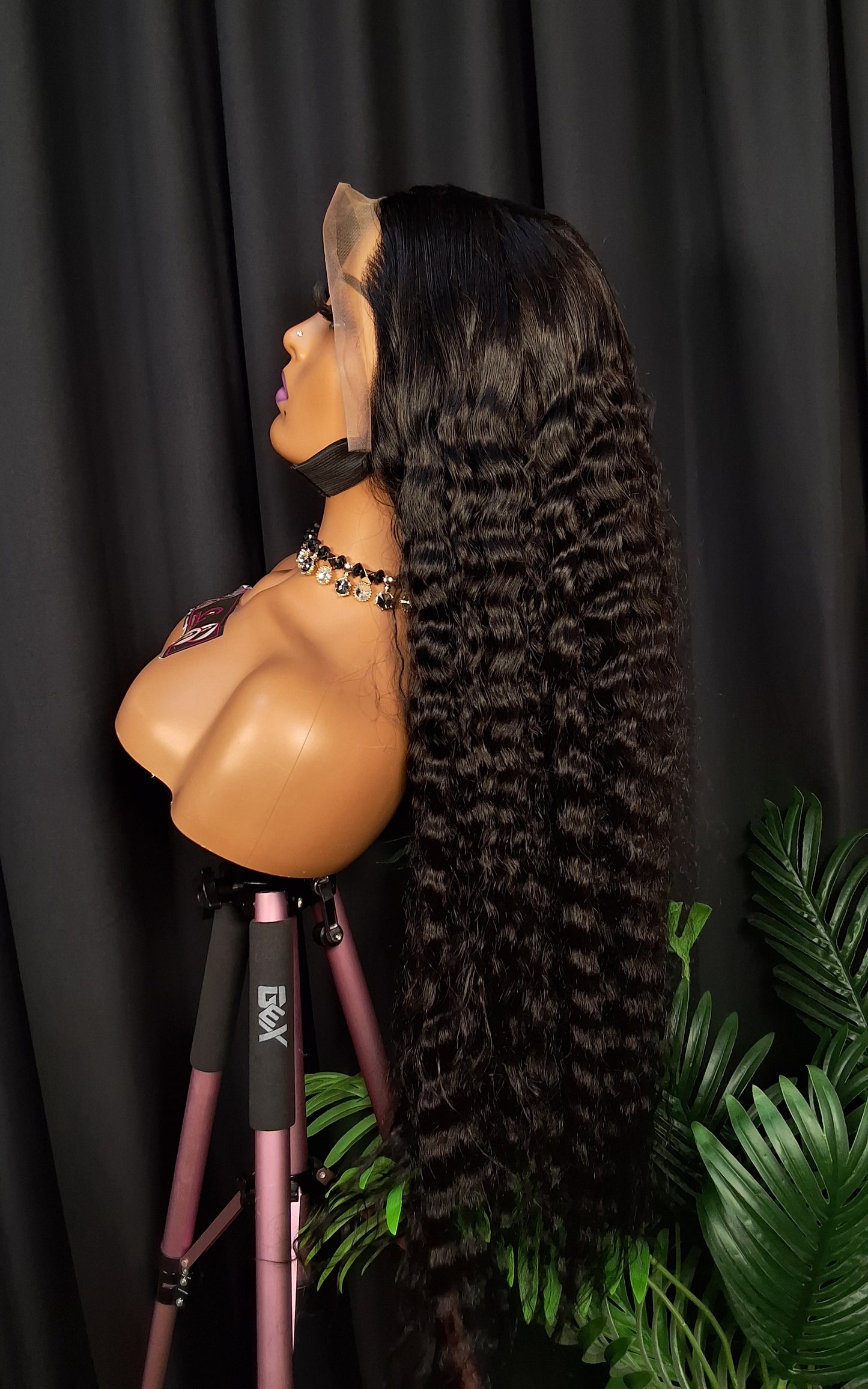 Raw loose wave .13x4 frontal, 300g natural colour