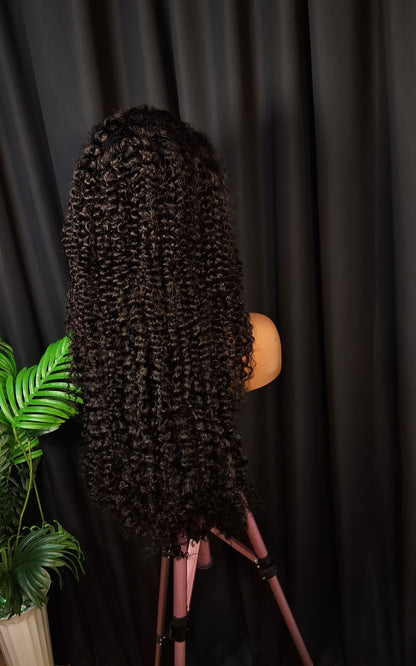 32" inches  water curls,5x5  closure, natural colour