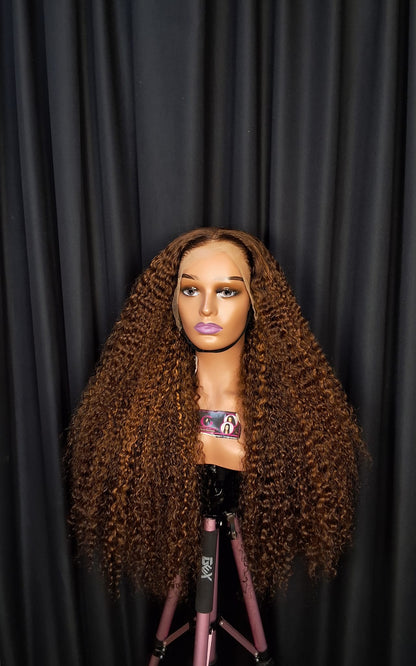 26 inches Sdd pixie curls. Piano colour.full frontal
