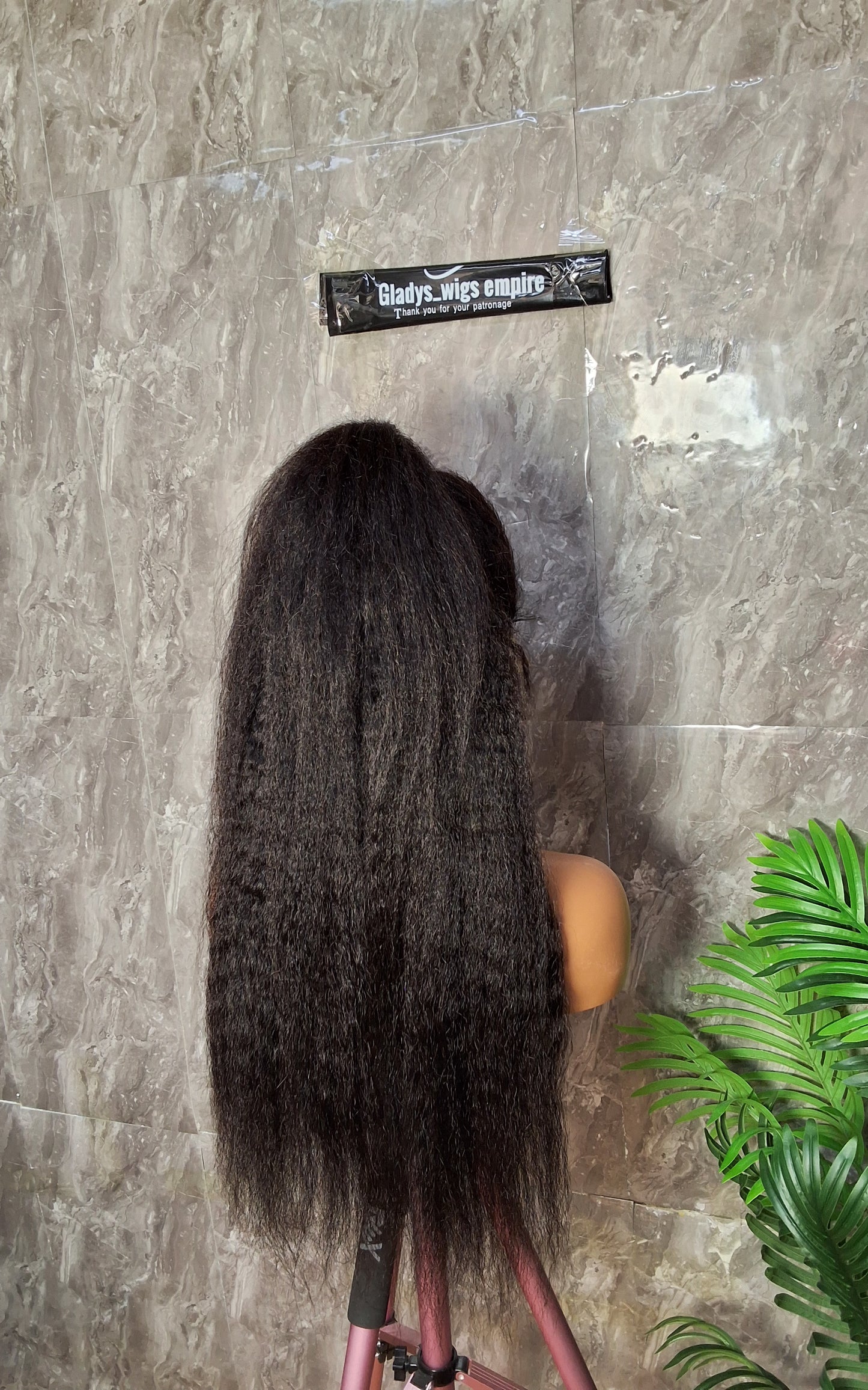 30 inches kinky straight. Natural colour, 13x4 frontal wig