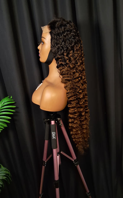 Sdd Burmese curls, 32 inches. 5x5 closure