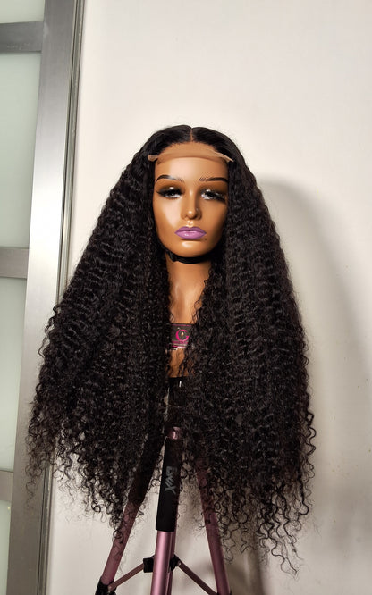 30 inches Sdd pixie curls , 5by5 glueless closure natural colour
