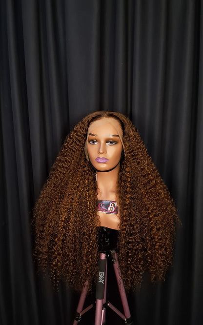 26 inches Sdd pixie curls. Piano colour.full frontal