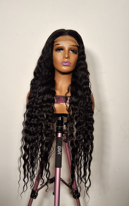 34 inches Sdd deep wave.5by5 closure, natural colour
