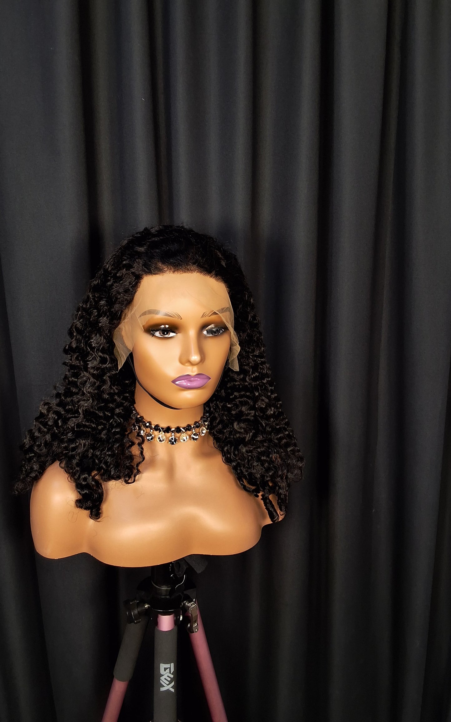 20" SDD Burmese curls. Frontal Frontal