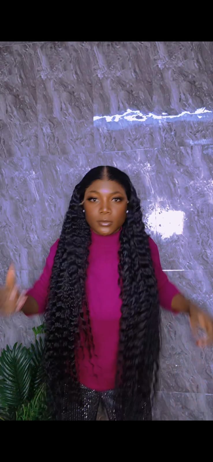 42 inches Vietnam deep wave. 13x6 HD glueless frontal, 400gram,bleached knots. Natural colour