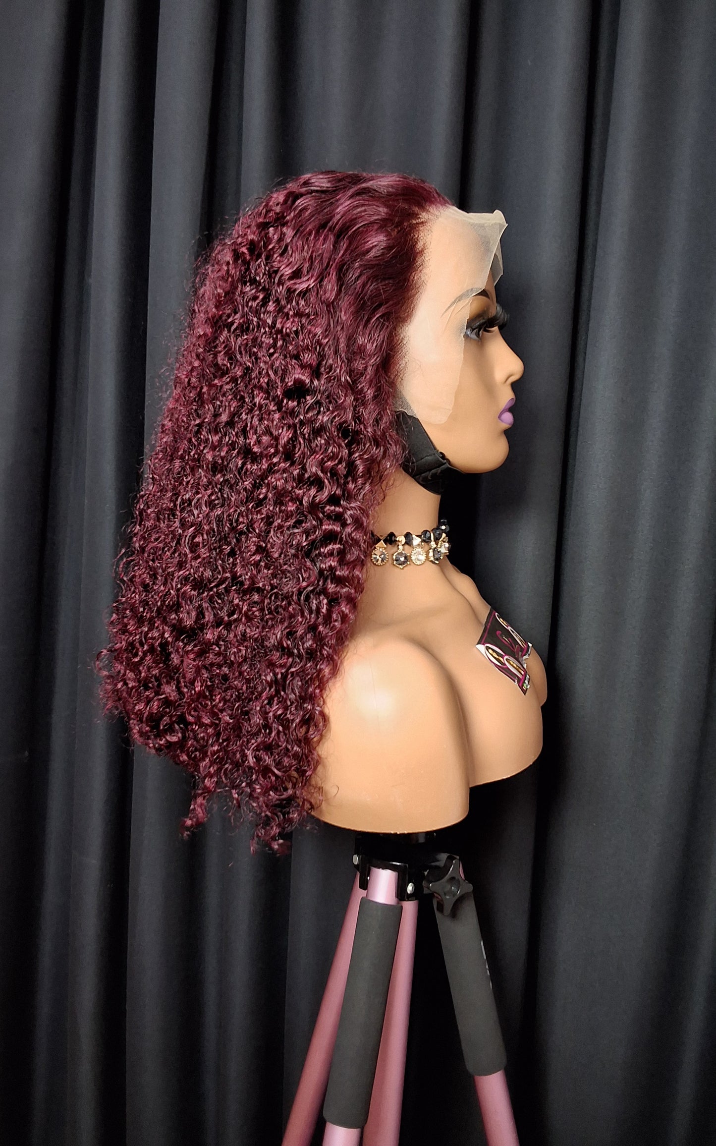 Sdd pixie curls .13x4 frontal.  20 inches. Burgundy