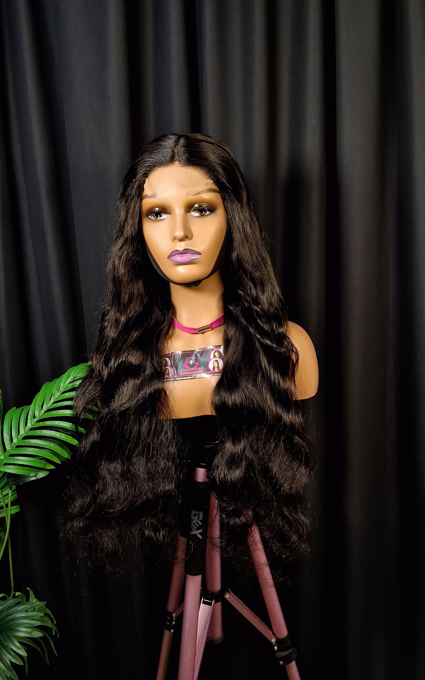 Body wave, 30 inches. 4x4 closure, natural colour